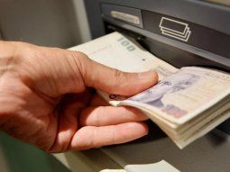 Gobierno canceló el adelanto de fondos al Banco Nación y peligra el pago de sueldos