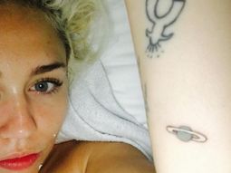 El tremendo error en un tatuaje de Miley Cyrus que se hizo viral