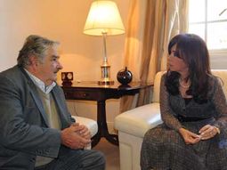 Cristina y Mujica