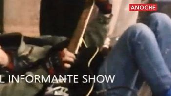 pity callejero: el ex viejas locas toco a la gorra en la avenida corrientes pity callejero: el ex viejas locas toco a la gorra en la avenida corrientes