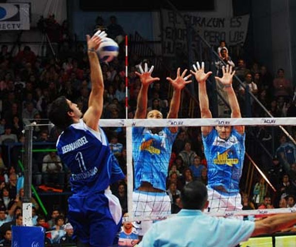 Bolívar es un gigante demasiado poderoso