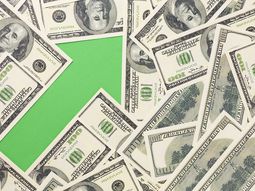 El dólar subió 0,40% y volvió a la franja de los 38 pesos, de acuerdo a los datos del Banco Central del Uruguay. El dólar subió 0,40% y volvió a la franja de los 38 pesos, de acuerdo a los datos del Banco Central del Uruguay.