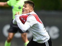 Claudio Echeverri se entrenará con la Primera de River desde esta semana