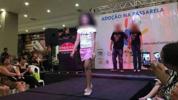 Escándalo en Brasil por un desfile de niños huérfanos para adoptar