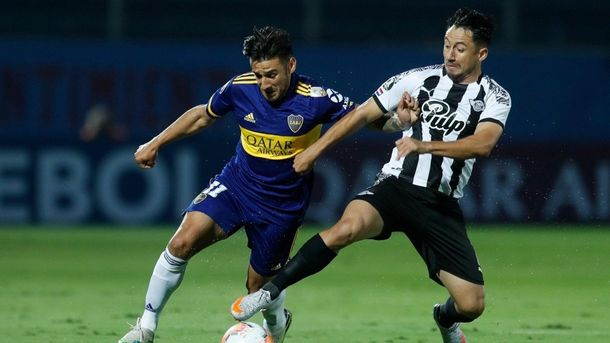 Boca recibe a Libertad en busca del pase a octavos: equipo confirmado, horario y TV
