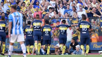 Boca festeja ante Racing Boca festeja ante Racing