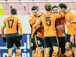 La desazón de Tevez y la locura australiana (foto: @TheAFCCL) La desazón de Tevez y la locura australiana (foto: @TheAFCCL)