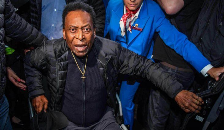 Mejora la salud de Pelé tras su operación: el esperanzador mensaje de su hija
