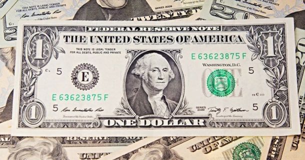 Venden billetes de un dólar por 87 mil: cómo identificarlos