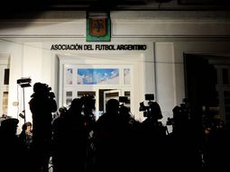 reunion clave en las oficinas de afa: ¿cuando vuelve el futbol local? reunion clave en las oficinas de afa: ¿cuando vuelve el futbol local?