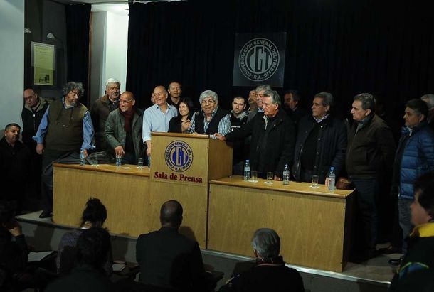 Moyano confirmó que el paro será con piquetes y pidió que no haya violencia