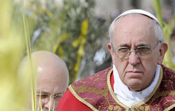 Francisco celebró su primer Domingo de Ramos e instó a combatir la corrupción
