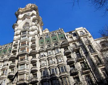 Golpe comando en el Palacio Barolo