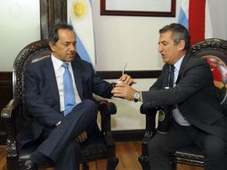 scioli confirmo que de llegar a la rosada urribarri sera su ministro del interior scioli confirmo que de llegar a la rosada urribarri sera su ministro del interior