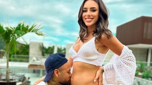 Neymar y su novia anunciaron que serán padres: Soñamos con tu vida