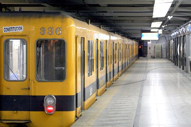 Subte: postergan el debate por el traspaso en la Legislatura