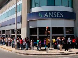 Chau colas para hacer trámites