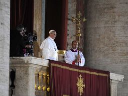 ¿como son las primeras horas del papado de francisco? ¿como son las primeras horas del papado de francisco?