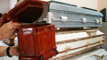 no se podrá esparcir las cenizas ni conservarlas en el hogar, según un nuevo documento del Vaticano no se podrá esparcir las cenizas ni conservarlas en el hogar, según un nuevo documento del Vaticano