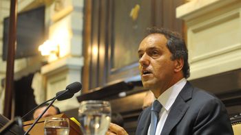 scioli avanza con una reforma de la constitucion bonaerense scioli avanza con una reforma de la constitucion bonaerense