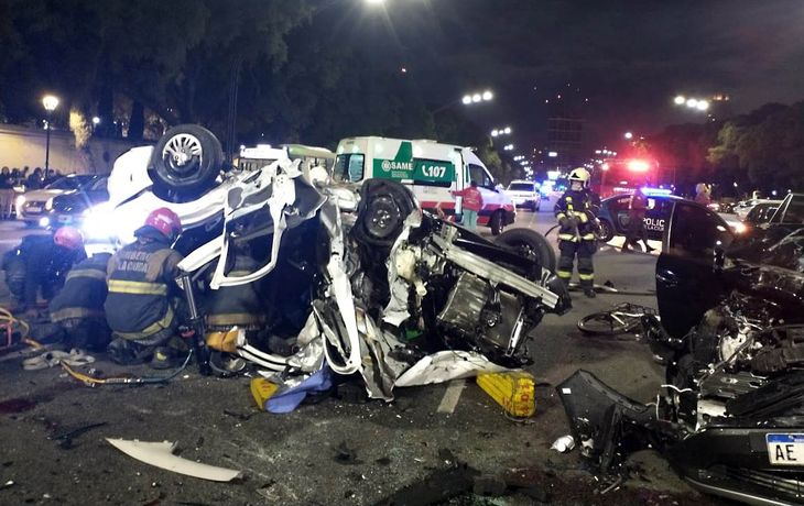 VIDEO: Así fue el choque de cuatro autos en Palermo