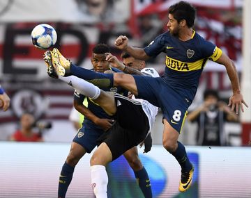 Miles de usuarios pagaron el pack fútbol para ver el Superclásico