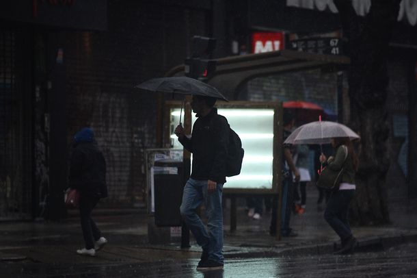 Llovió intensamente en la madrugada, pero ya cesó el alerta meteorológico