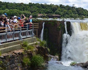 Más de 11 mil turistas visitan nuevas pasarelas