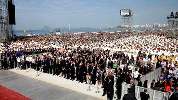 brasil, lampedusa, asis y cerdena, los viajes del papa brasil, lampedusa, asis y cerdena, los viajes del papa