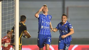 Danilo Ortiz celebra la apertura del marcador Danilo Ortiz celebra la apertura del marcador