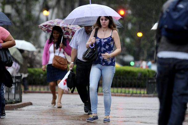 Lunes con lluvias aisladas en Capital y Gran Buenos Aires