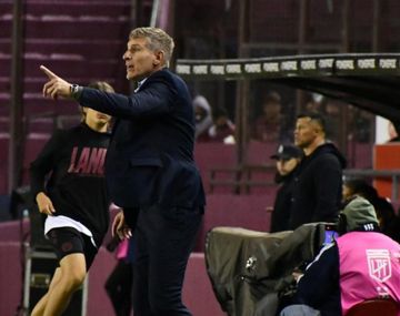 Palermo aparece entre los candidatos para ser el nuevo entrenador de Lanús