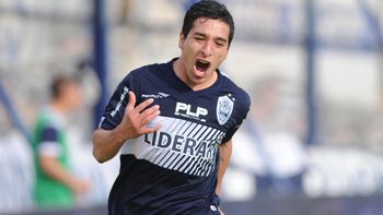 un jugador de gimnasia se agarro a pinas y dejo a un hombre en el hospital un jugador de gimnasia se agarro a pinas y dejo a un hombre en el hospital