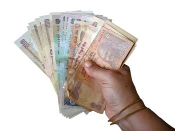 Renuncio porque me pagan mucho, dijo un trabajador de la India
