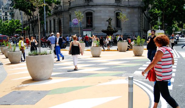 Tribunales es zona peatonal y hay restricción de vehículos particulares