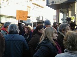 convocan a un cacerolazo contra el tarifazo para el 14 de julio convocan a un cacerolazo contra el tarifazo para el 14 de julio