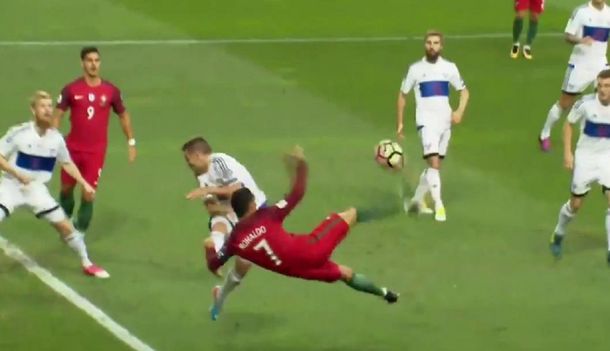 La figura del Real Madrid golpeó de entrada