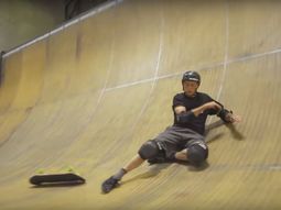 video: mira a tony hawk hacer un 900 a sus 48 video: mira a tony hawk hacer un 900 a sus 48