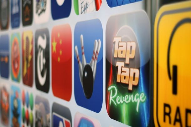La App Store cumple 5 años y Apple permite bajar aplicaciones gratis
