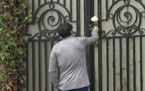 Montaron un operativo policial en la casa del Indio Solari tras las primeras muestras de afecto de sus fans