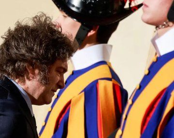 Milei no viaja a Roma: faltará a la entronización del papa León XIV