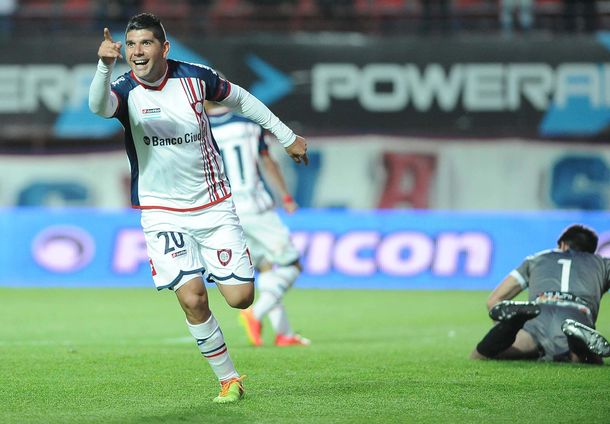 San Lorenzo y Arsenal empataron sin goles en Sarandí