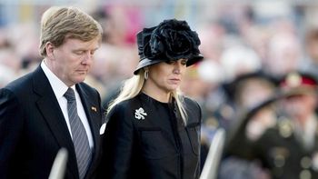 maxima y guillermo, en su primer acto oficial como reyes maxima y guillermo, en su primer acto oficial como reyes