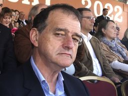 La votación por la reforma de la seguridad social mantiene tensa la relación entre Cabildo Abierto y los demás socios del gobierno. La votación por la reforma de la seguridad social mantiene tensa la relación entre Cabildo Abierto y los demás socios del gobierno.