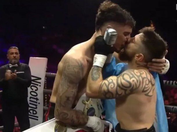 Párense de Manos: el histórico beso de Frankkaster a ZZK