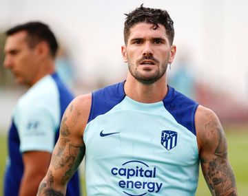 ¿Hay celos? De Paul le pidió a un fan que borre una historia de Tini Stoessel