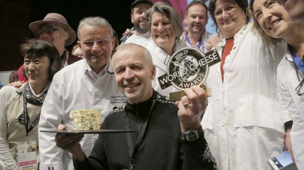 El ganador fue un queso azul noruego