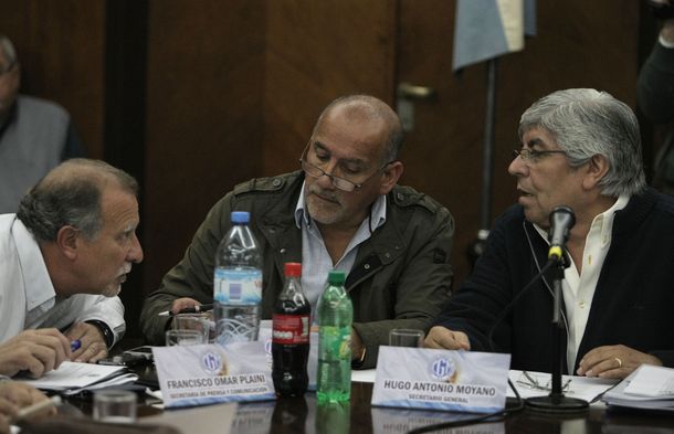 Para la CGT, la canasta básica es 52% más cara que para el INDEC