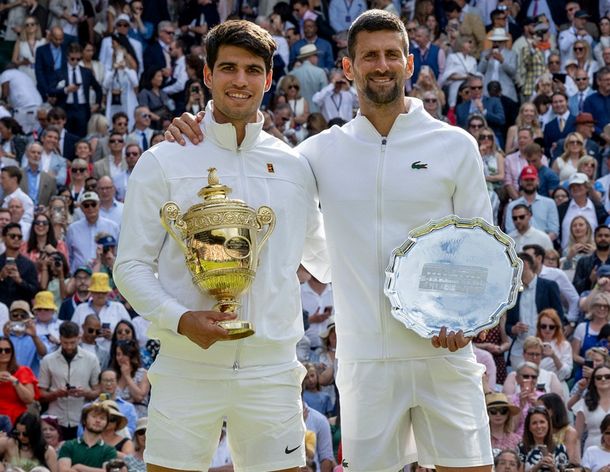 Carlos Alcaraz le ganó a Novak Djokovic y se quedó con el título en Wimbledon