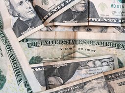 El dólar volvió a subir en Uruguay luego de tres jornadas a la baja. El dólar volvió a subir en Uruguay luego de tres jornadas a la baja.